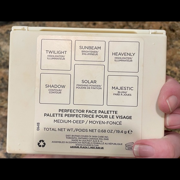 Cover FX Perfector Face Palette - Medium-Deep - Picture 3 of 3
